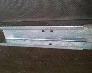 Exit channel w/ 2 holes feed hopper for breeder